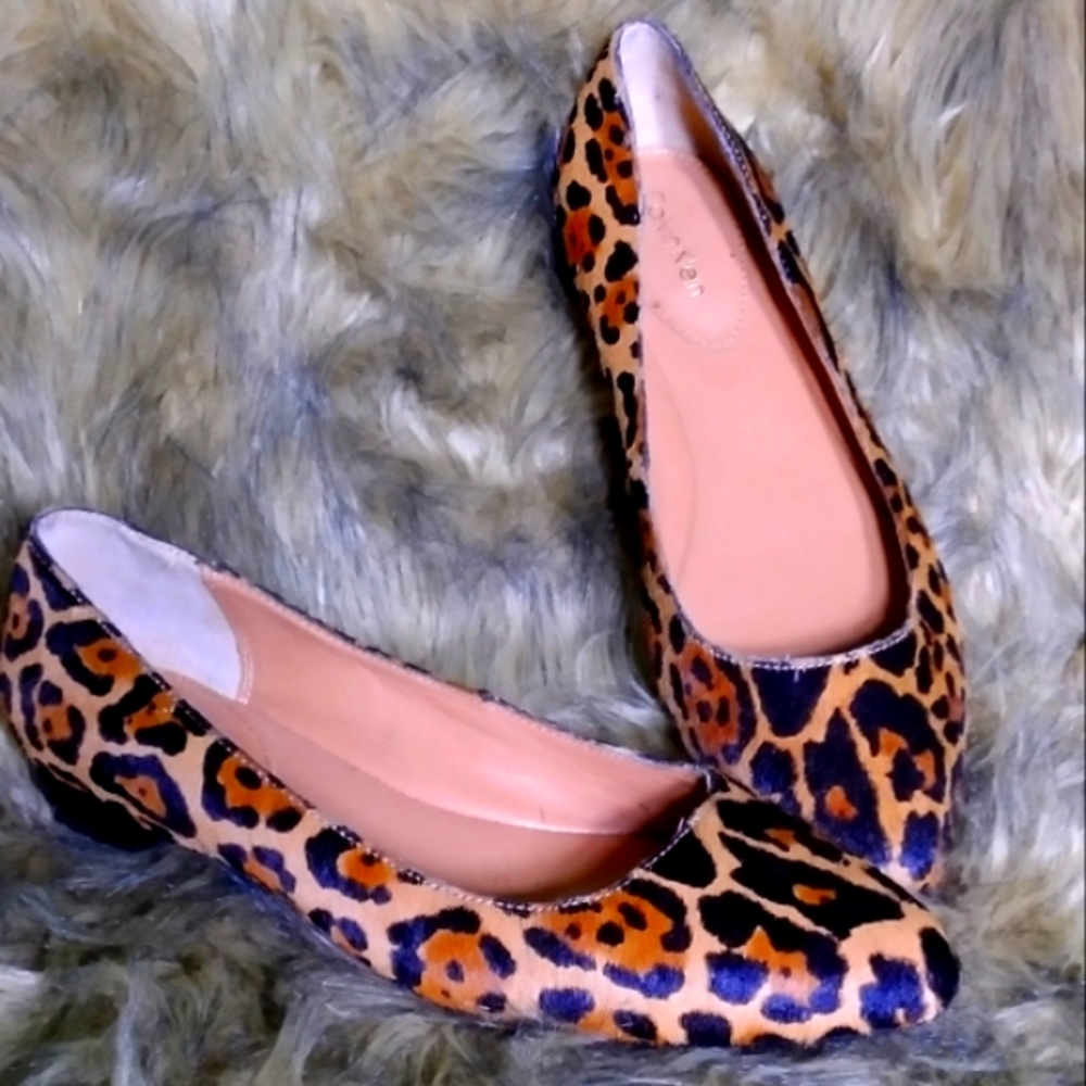Calvin Klein 🐆 Print Flats Size 7.5